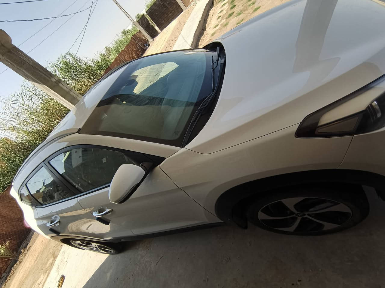 سياره توسان 2017 فور ويل GDi
محرك 2400 تخم تاير 
مرايات جانبيه شفط 
رقم بغداد  
السياره باسمي 
سياره مكفوله من الضربه والصبغ 
كير ومحرك خير من الله 
الموقع (بابل_ جبله) 
الاستفسار عن باقي التفاصيل 
رقم الهاتف ***********
