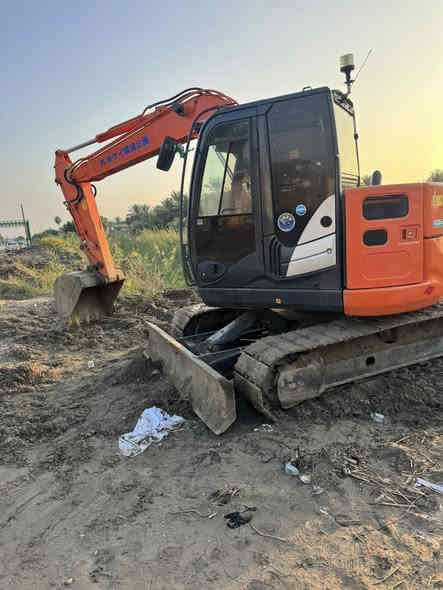 السلام عليكم للبيع حفاره بي فايف حجم 75 دخول جديد الحفاره جديده كارتون ***********
