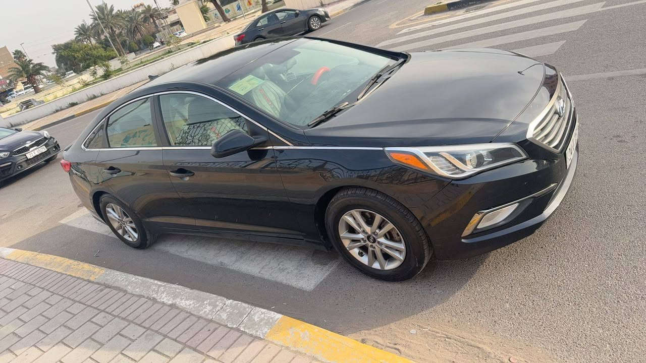 ، السلام عليكم سياره سوناتا 2017 سياره وحلوه ونظيفه سياره باسمي سونر موجود سعرها 115 مكاني شارع فلسطين هذا رقمي ***********
