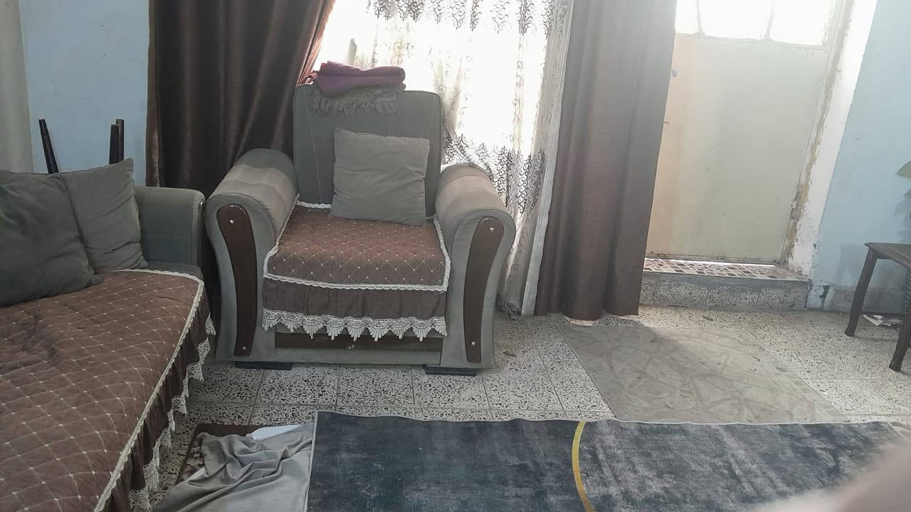 السلام عليكم من رخصه الادمن
غراض مستعمله للبيع
ديوان جوزي ٨ مقاعد ب ١٥٠ وبي مجال
قنفات تركي رصاصي ١٠ مقاعد ب ٢٠٠ وبي مجال
ثلاجه بيكو ب ١٠٠ وبيها مجال
كنتور عراقي خشب30 بي مجال
جربايه جوزي ب ٤٠ وبيها مجال
الاسعار بيها مجال للطيبين
تواصل واتساب ***********
