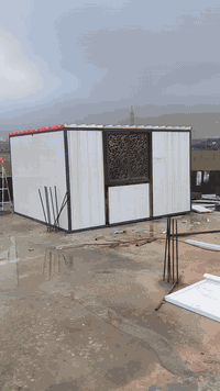 اني شاب من بغداد شتغل حداد متنقل وجوال سعر الكرفان المتر 25الف ابكل مك...