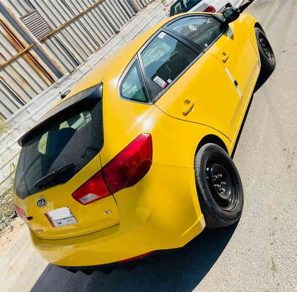 السلام عليكم فورتي موديل 2013
سياره حلوه و جاهز كل نقص ما بيه صبغته جديده
كير و مكينه و تراي خير من الله تبريد ثلج صدر جديد تخم تاير جديد كهربائيات جاهز غرفته مدوشمه سياره احلى من الصور وارد أمريكي حادث بنيد و جاملغ فقط 
كلشي موضح بل سونار 
رقم بغداد الماني باسمي 
مكاني بغداد 
السعر 88 ورقه بيه مجال كلشي موجود بل سوق 
رقم هاتف: ‭0771 396 1440‬
ما متواجد على النت
