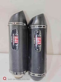 اخوان ذني بطيخات اثنين اموضحات بصوره كاربون فايبر ذني وصلني  ويه حاويه...