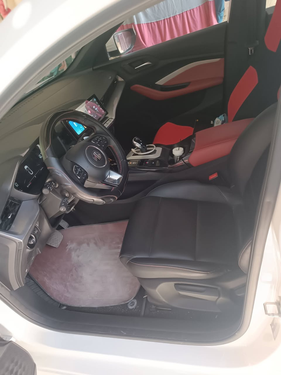 ‏سلام عليكم ورحمة الله وبركاته
سيارة MG gt مواصفات خليجي محرك 1500 تيربو سيارة شبه زير و ماشية 18 2023 كفالة رقم بصره واسمي  *********** مكانها البصرة كرمة علي
التواصل ع رقم 
موجود واتساب نفس الرقم
