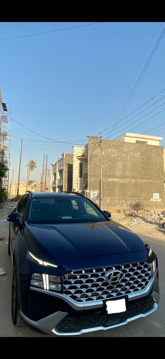 سنتافيا 2023  كفالة عامة وارد أمريكا
الممشى27m ألف ميل فقط
مكفولة كفالة عامة من الصبغ والمعجون — نقطة مابيه
المحرك 2500

السيارة فول مواصفات 1/1
نقطة عمياء
رادارات أمامي، خلفي وجانبي
كاميرات 360 درجة
كشنات تدفئة وتبريد
تشغيل عن بعد
جنطة كهربائية
مثبت سرعة
أربع مودات قياده
دفع رباعي (فور ويل 4x4)
بردات تضليل بلادي خلفي

ومواصفاتها كثيرة، غنيّة عن التعريف

الحادث: من أمريكا فقط، الجاملغ الخلفي بيه خدوش بسيطة 

مكان السياره :بغداد دوره
السعر : ٢٣٠وبي مجال

رقم صـــاحب سيارة:***********
