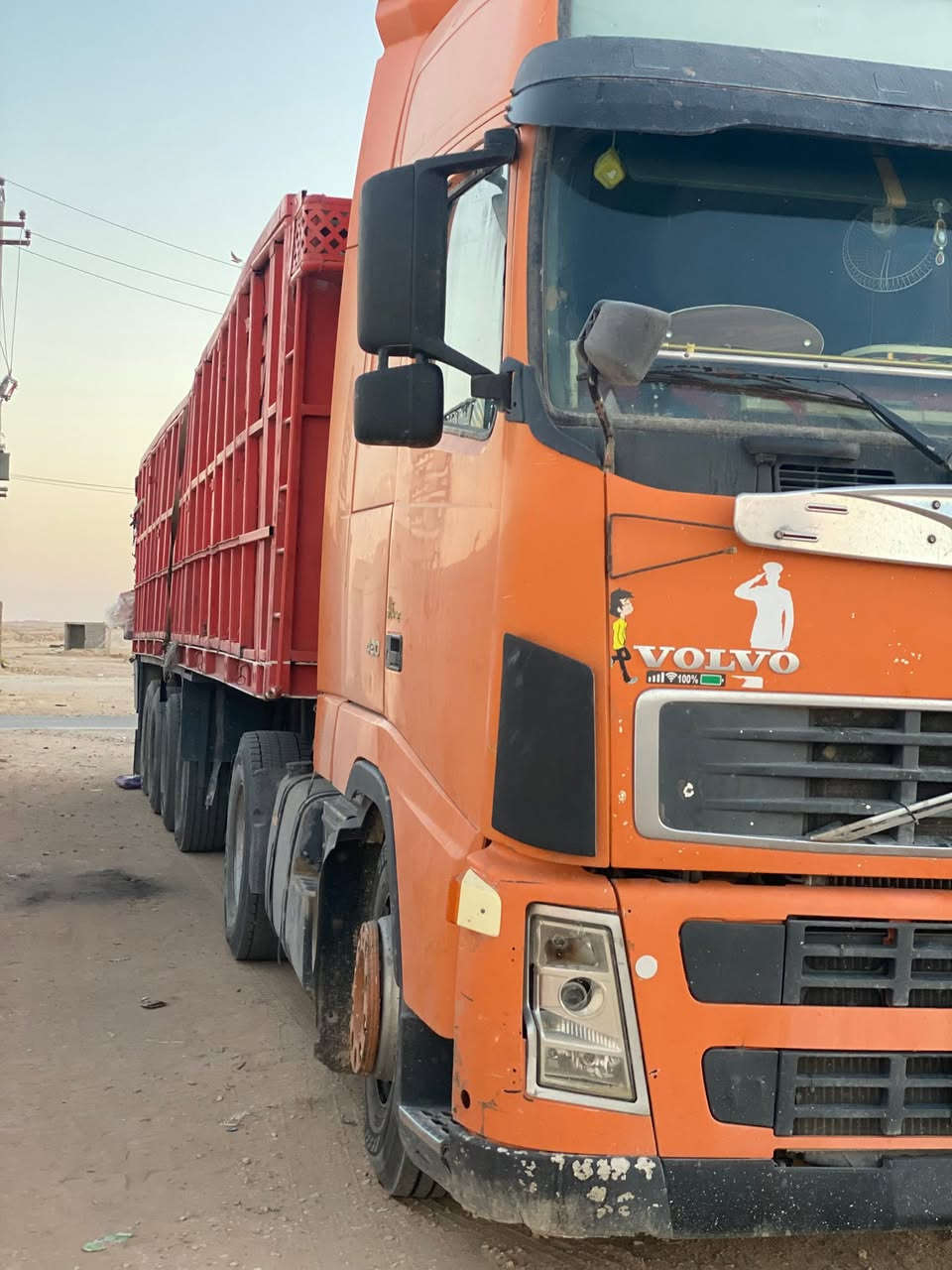 السلام عليكم
فولفو لبيع ٢٠٠٥ 
كير اوتماتيك 
سنويه ل٢٧ رقم الماني صلاح الدين شرط تحويل رابطه براد 
***********
