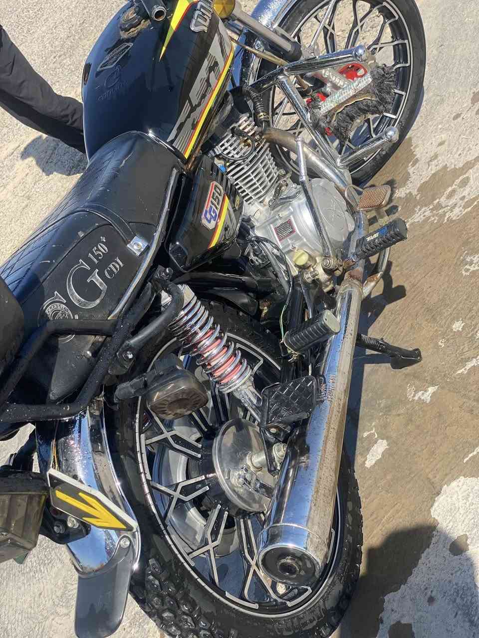 دراجه للبيع موديل ٢٤ كامله مكمله بيه خيط تبخير للتواصل ***********
