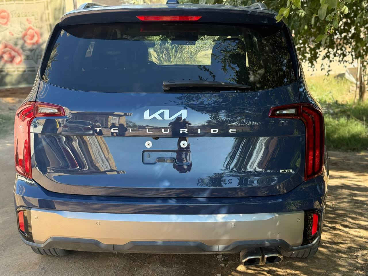 السلام عليكم كيا تولرايد موديل 25 فئه S وارد امريكي 
مسجله نجف  كتاب شهداء 

مـواصـفاتها 

فئة S

سلندر 6

فتحة سقف

بصمة

تشغيل عن بعد

كشنات كهرباء

 كشنات تدفئة 

تحديد مسار

تحكمات ستيرن

نضام ابل كاربلاي

اندوريد اوتو

كشنات جلد اسود

عدسات زينون

شاشة متصلة

رادارات 360

اوتو هولد

اوتو ستوب

اشاير بل مري

لايتات امامي خلفي LED

جنطة كهرباء

7 راكب كشنات منفصل
ماشيه 14 

للاستفسار ***********
