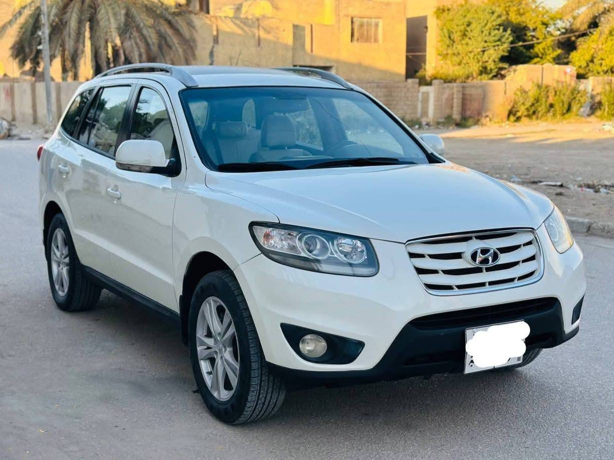 سنتافيا موديل 11 خليجية
رقم سليمانية الدولي الجديد هزه وبراد وسنوية مساقطة كله جديد //تحويل او وكالة للمشتري مباشر 
السيارة فووول عدى البصمه 
دبل سويج وريمونت
سلايد رووف فتحه
تحكمات ستيرن 
شاشة تاب + كامرة وحساسات 
تبريد 3 قطع 
اشاير مري+ قلاب
7 راكب
مكينة 2400 دوش مفتوح 
تخم تاير جديد 
5 ويل كب 
صدر امامي + خلفي كلة جديد 
تخم لايتات امامي+ بلوجكترات ثلجي جديد 
عبوة فيتبم جديد + تبديل طوافات بانزين جديد
((سونارين)) للسيارة بتاريخ البارحة سويتهن علمود الشراي ليتعبني ولا اتعبة وكل تفاصيلها مذكورة بالسونار وبالمنشور 
سعره 145 
للاتصال ***********
