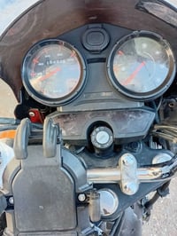 يالله السلام عليكم  بوكسر 23 شهر ال11 محسوب 24 الدراجه رقم وسنويه انكل...