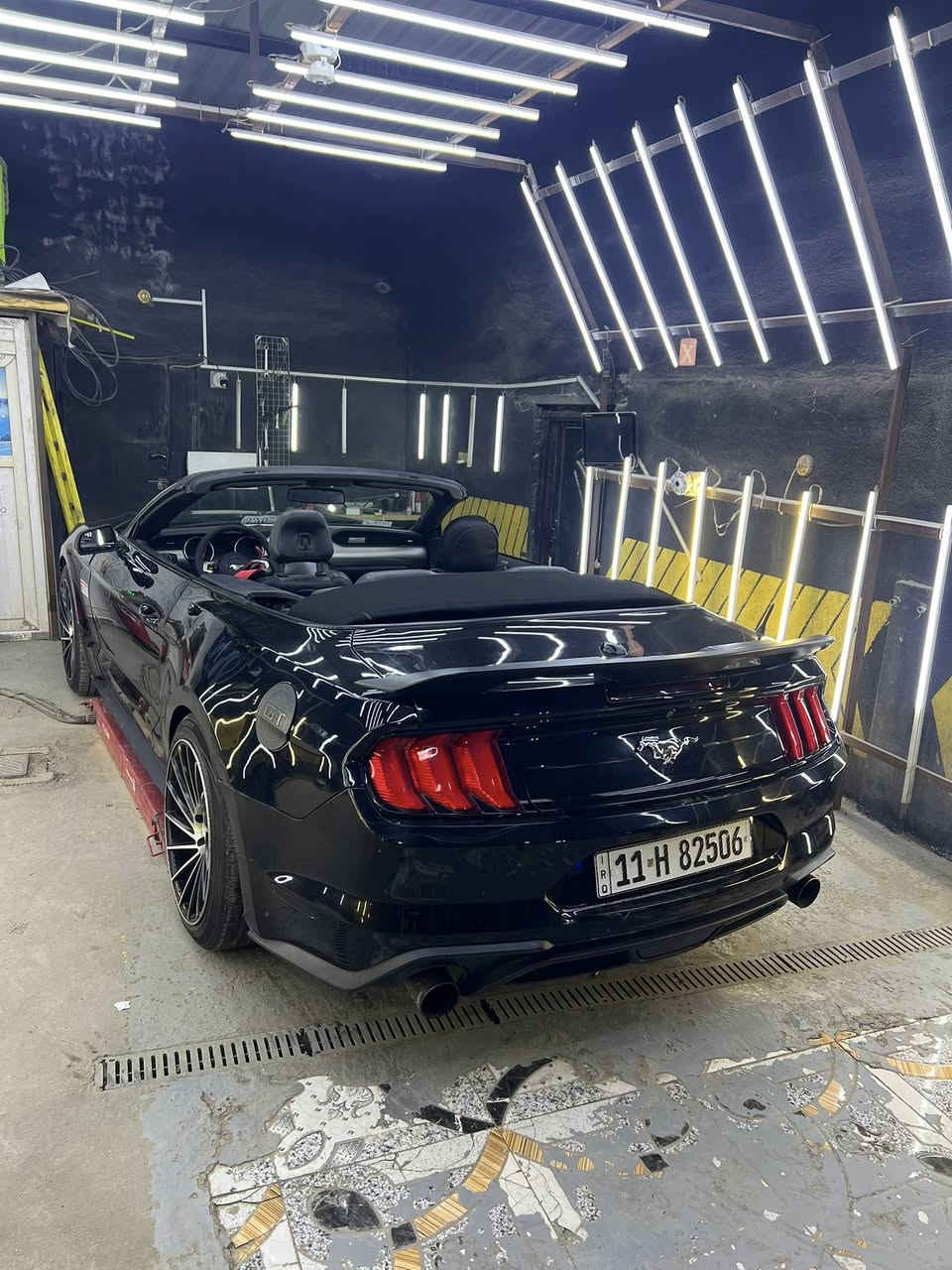 موستنك كشف 2019 فول مواصفات 
المحرك والكير مكفولات 
شاشه جبيره الكشنات تدفئه تبريد 
كير عشر نمر 
محرك 4 تيربو 2.3
ماشيه 66 ميل سياره جديده خير من الله 
ضرر تبديل الجملغات الاماميه
 والبنيد نفس اللون ليبل واحد 
رقم بغداد النكليزي تحويل ثاني يوم
مكان السياره حله 
السعر 120 $
***********
