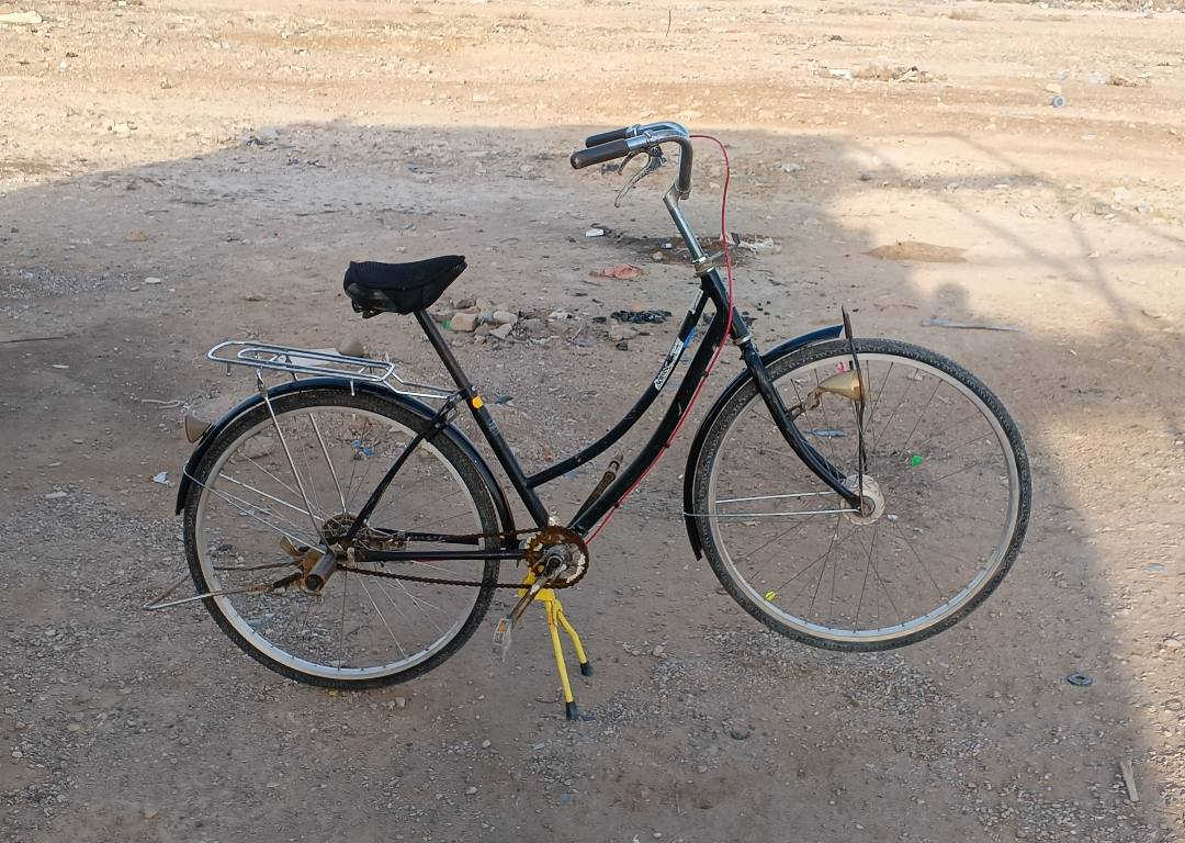 سلام عليكم شباب باسكل للبيع ياباني حجم 26 كامل تايرات انضاف وياله انضاف مابي نقص حساس شغال كلش نضيف دبل ستان سعره مناسب مكاني بعقوبة شراي راسلني خاص ودلل أو اتصل ***********
