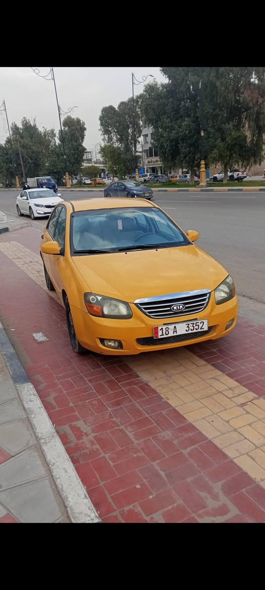 السلام عليكم سبكترا للبيع 2009 حادثها جاملغ خلفي بدون دواخل رقم السياره بابل مكان السياره كربلاء باسمنا السعر 78 ورقه وبيها شويه الهاتف ***********..***********
