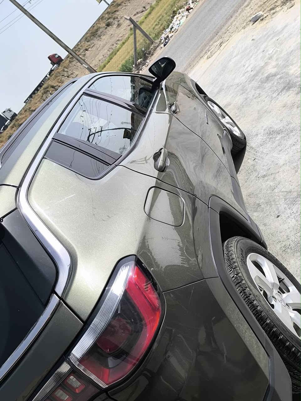 بسم الله الرحمن الرحيم
وبعد التوكل على الله 
جيب كومباس ٢٠١٩ لاتتيود دفع رباعي
حادث خفيف موضح بالصور
لغد شاصي مكفولات
كير محرك كهربائيات مكفولة
تبريد تدفئة 
محرك ٢٤٠٠ يعني بانزين عادي
حدادة صدر جديد
مع تصفير فلنجات وتبديل دسكات
مسويلها ادامة جديدة
السيارة خير من الله مناقصها شي
واكيد تشوف وتفحص بنفسك اول
مكان السيارة الدورة
غرض البيع للتحديث
السعر ١٢٥ وبيها مجال للشراي
***********
