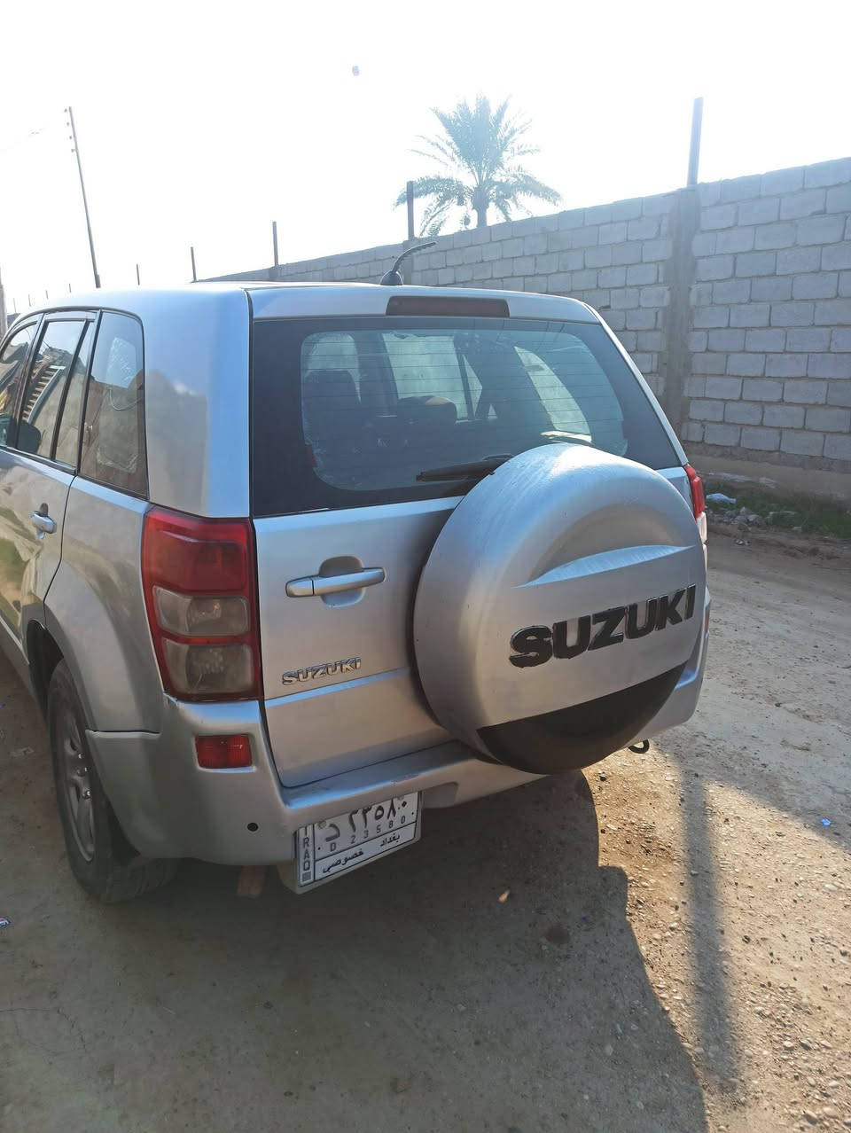 السلام عليكم...بيع مستعجل السعر 58 قفل 
سوزوكي فيتارا ياباني 6 سلندر مكينة 2700 موديل2008
رقم بغداد مشروع وطني سنوية باسمي لل2028
سيارة وارد أمريكي تبديل جاملغ جهة لسائق مصبوغة حزام جمالية فقط مكفولة من المعجون والضربة كير ومكينة مكفولات .
مكاني بغداد / تاجي  
***********
