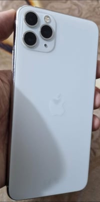 11برو ماكس للبيع  مبدل شاشه اصليه  سعر 275 وبي مجال  مكاني دوره  07775...