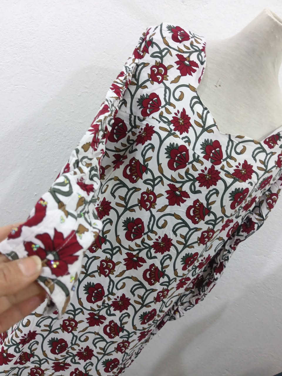 وصلته بضاعه جديده حي جميعه مجمع الشيخة للعبائة الاوربيه والخليجية مجور مسلم بوصوتيات


**إذا كنت صاحب هذا الإعلان وتريد حذفه لأي سبب، رجاءا أرسل رسالة إلى الدعم الفني**