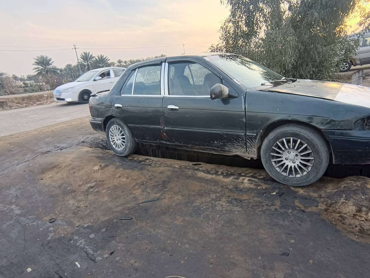 السلام عليكم كيه سيفيا مديل ٩٣سياره بلاد داخل حلو كير محرك باتري جديد البارحه شديته سياره خير من الله رقم ديالى جديد إنكليزي سنويه 30السعر 19بيها مجال قليل 
متواجد خاص وهاذ رقمي***********
