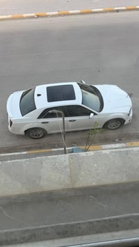 18s وراد كندي  السيارة داخله للعراق كلين  هنا صار بيها جاملغ وباب السا...