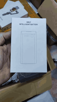 شباب 9بطاريات الي تخدمه يتواصل وياي***********
