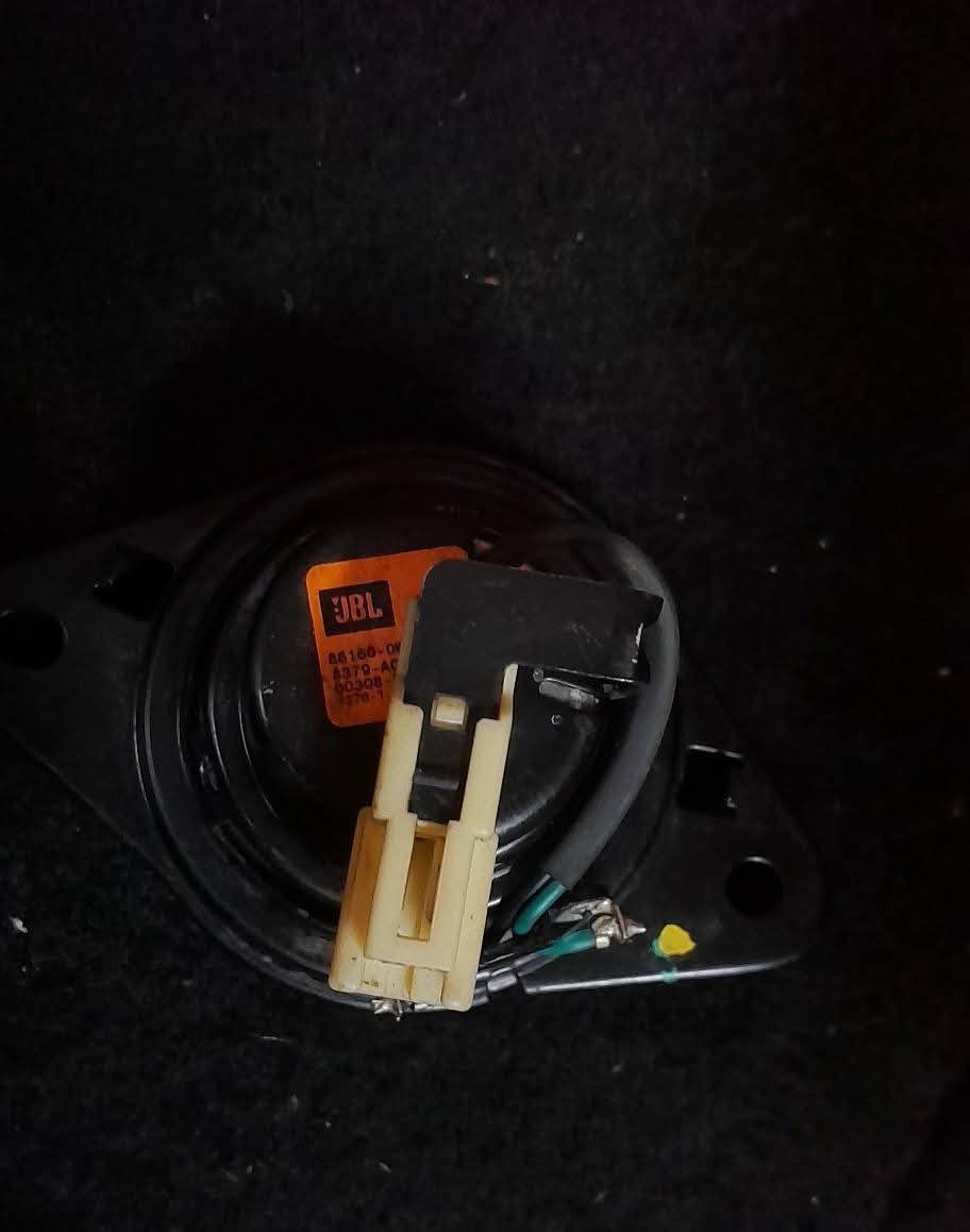 سماعات وتويترات حره
يجود سماعات JBL كامري  خلفي وامامي من 2007 إلى 2011

يوجد تويترات JBL كامري التابلو الامامي 
من 2007 إلى 2014 

عمان 0788679865


**إذا كنت صاحب هذا الإعلان وتريد حذفه لأي سبب، رجاءا أرسل رسالة إلى الدعم الفني**