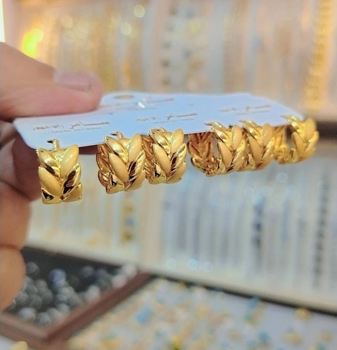 تراجي حلق🌹 
موديلات جديده💥 
شرط الضمان 🌹


**إذا كنت صاحب هذا الإعلان وتريد حذفه لأي سبب، رجاءا أرسل رسالة إلى الدعم الفني**