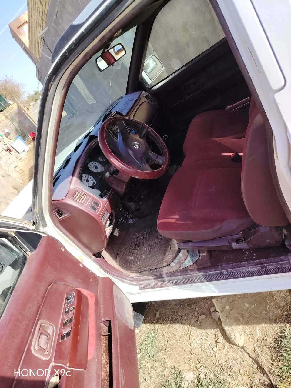 سلام عليكم للبيع نيسان 2012 ادوات مكصوصه حوض المكان ذي قار سياره محسن فول مواصفات كهربائيات شركه محرك وكير كفاله والسعر والستفسار عل رقم
 ***********
والخاص مغلق رقم صاحبه فوك والتفاصيل يمه
