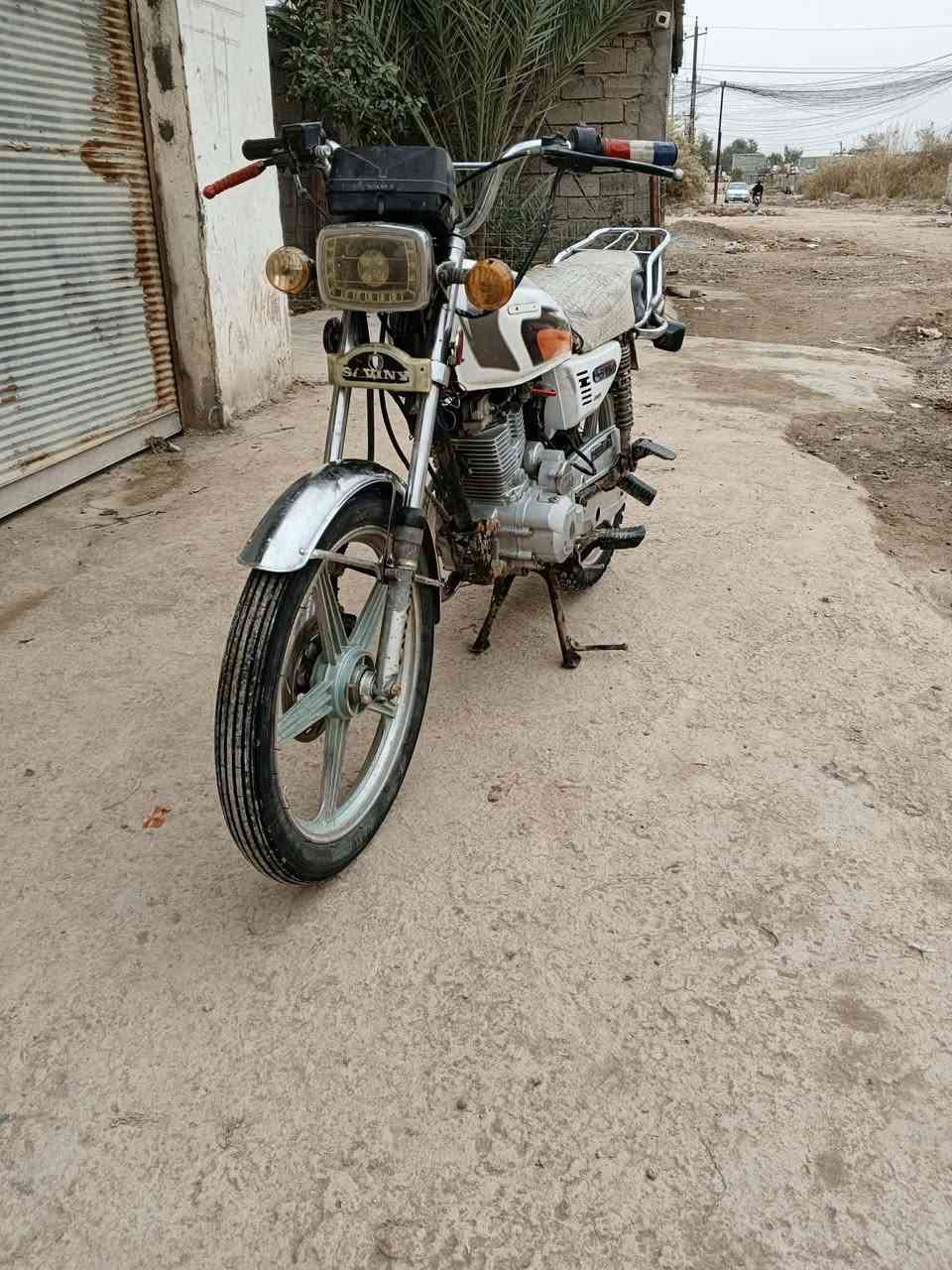 السلام عليكم شباب دراجه للبيع موديل 19 اوراق كاملة صالنصه جعره تجم تايرات سلف هندر  كهربايات شغاله مكاني ديالى بعقوبه رحمه شراي خاض 
***********(واتساب فقط)
