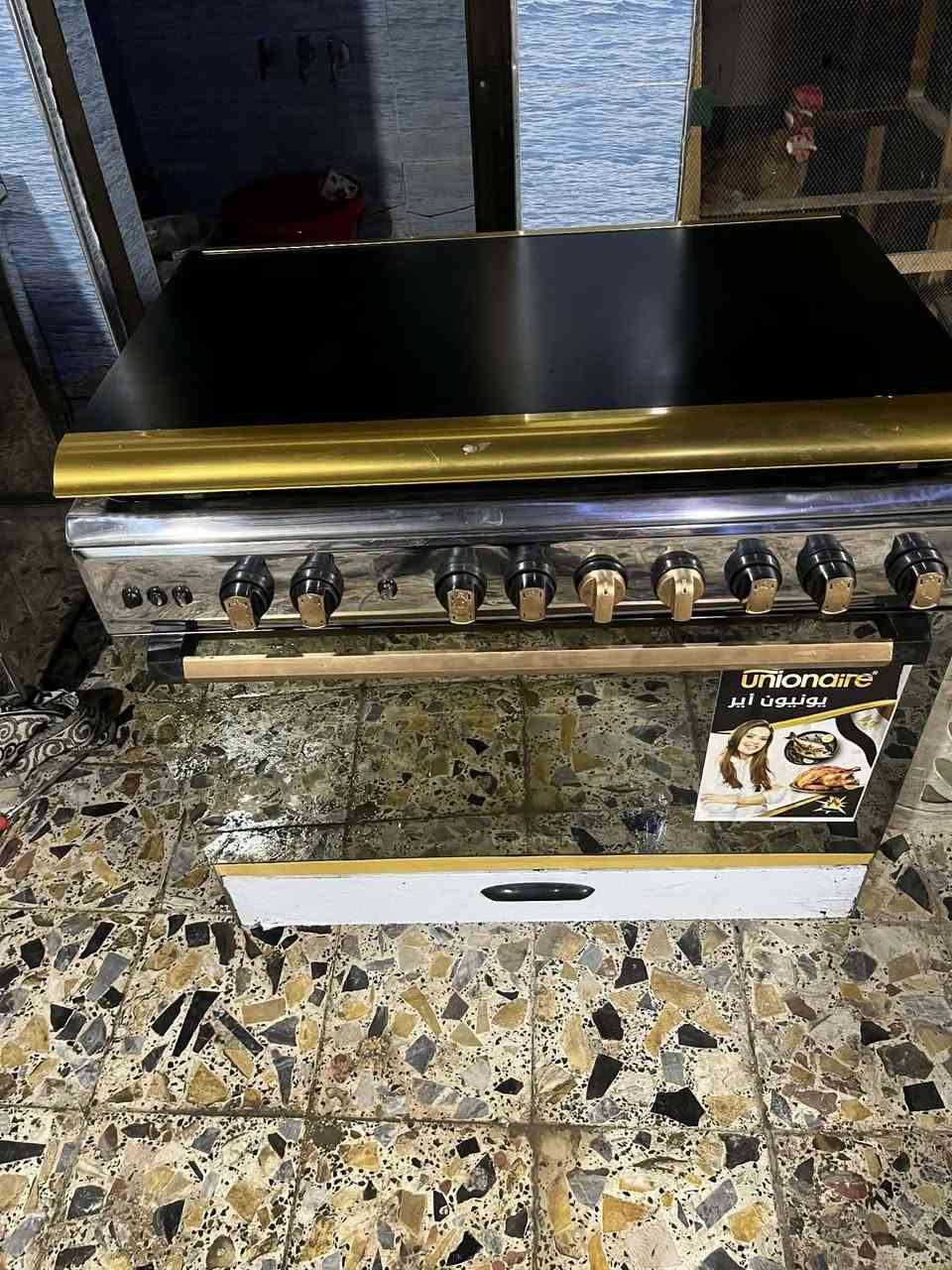 طباخ يونير اير  6 مشاعل نضام بوري قياسه 60 في 90
السعر 250.     العنوان بغداد 
رقم الهاتف *********** وبي واتساب
