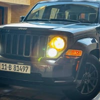 جيب لبرتي 2008 جديده جدا جدا حادثه جتف الجاملغ خلف السائق بدون ايرباك ...