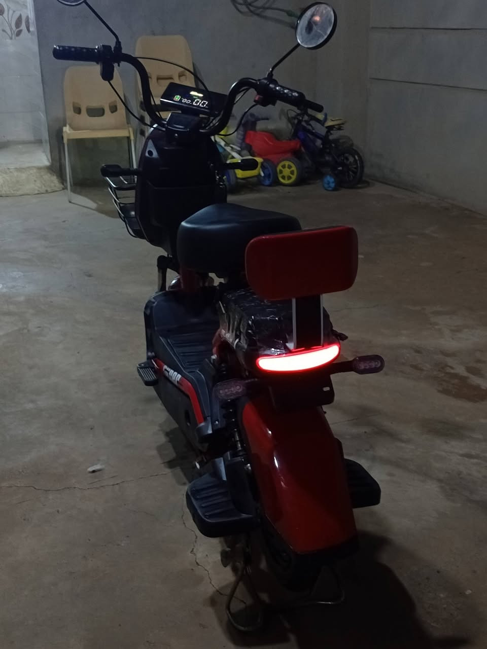 السلام عليكم دراجه شحن للبيع بطاريات جدد وتايرات جديده ولدراجه جديده ولشراي يراسل خاص


**إذا كنت صاحب هذا الإعلان وتريد حذفه لأي سبب، رجاءا أرسل رسالة إلى الدعم الفني**