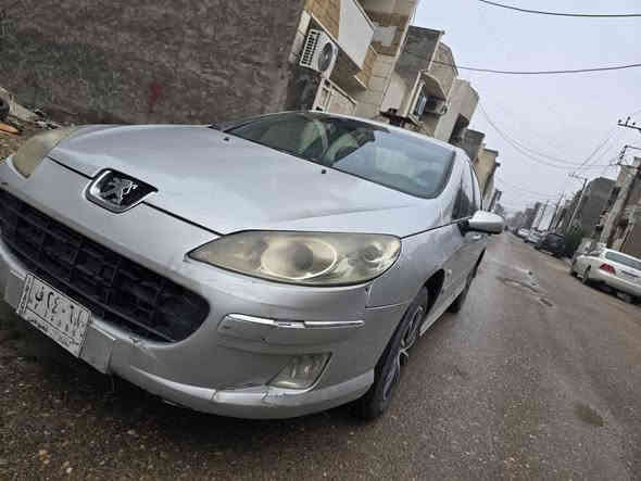 صباح الخير 
سيارة بيجو ٤٠٧ فرنسي موديل ٢٠٠٩ محركها ٢٢٠٠ بلادي  مكفول كير مكفول وكشر كذلك ما بيها قطعة صبغ سيارة نظيفة ومرتبة وشبابيه ويل كروم و شاشه وكاميرا سيارة خير من الله ، بطارية جديدة تايرات جدد و سلف جديد نقوصات بسيطة جدا وغراصه متوفره بالسوك مكانها الدورة تجي تشوفها بيك خير وتدلل للتواصل 
*********** بغداد
