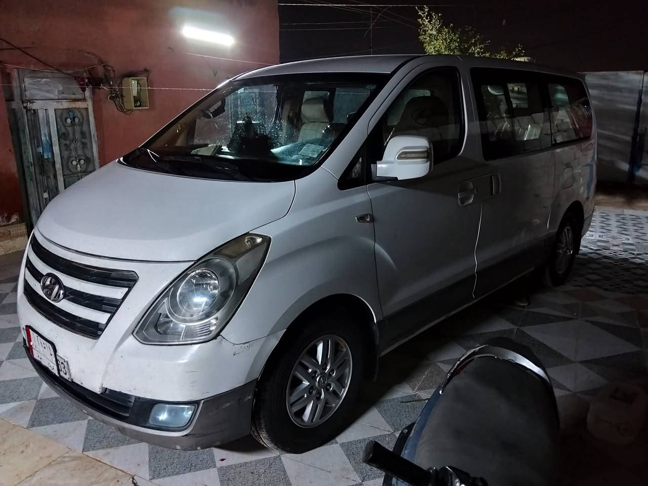 سلام عليكم للبيع موديل 2018 مفتوح محور مسكر 7 سورنتو مبدل بيها باب السايق فقط والباقي كفاله عامه السعر 225وبيها مجال الرقم ***********+*********** لاتراسل خاص ما موجود
