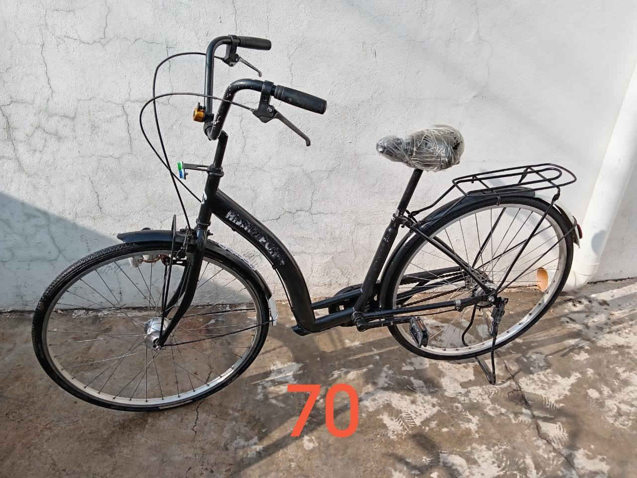 بايسكلات للبيع كلهن كامل وجاهز وكل واحد سعره مكتوب
مكاني كركوك روناكي الرقم ***********
