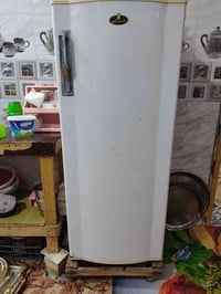 أجهزة كهربائية للبيع مستعجل  المجمدة 14 قدم ماركة KELON  السعر 210 الف...