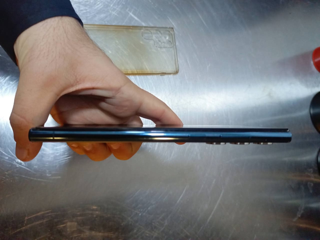 السلام عليكم سامسونك 22 الترا كلش نضيف للبيع
ذاكرته 512
ياخذ شريحتين سيمكرت
جهاز ما مفتوح ابد 
سعره 660 وبي مجال بسيط.
تواصل ***********
