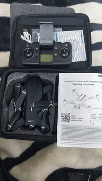 للبيع L 900 PRO ٠٧٨١٣١١٨٠٦٣  ٦٠ الف  بطاريه 1 جوستك شحن