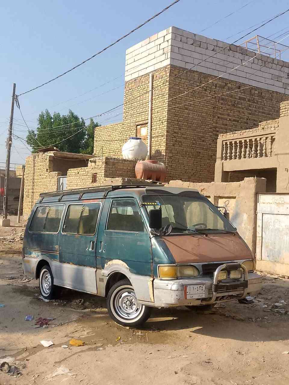 سلام عليكم ورحمه الله وبركاته
كيه بستا موديل ٩٥ سنويه ساقطه ب١٩ مكينه تعبانه 

سعره 25هيئه وغرامات 800 تنزل من سعره 

مكان ديوانيه سياره كهربائيه شغاله كله وتخم تاير جديد

حداديه جديده وره وكدام ومالكه موجود

***********

بي واتساب فيس ما اتواجد .
