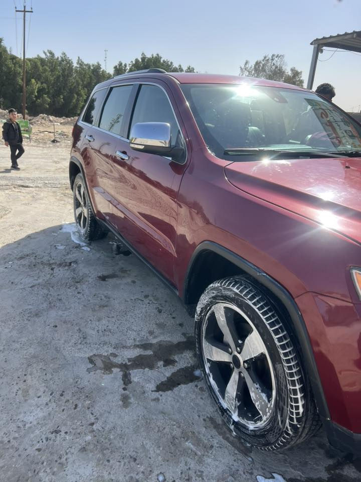 السلام عليكم جيب لاريدو 14مرمز 15لمتد السياره بصمه تشغيل كير طياره شفتات جكات جنطه جكات كشنات جلد بصمه ابواب  بدون ايرباك بدون شاصي بدون داخل صور الحادث بلمنشور رقم بغداد الدولي باسمي تخم تاير جديد السعر 147مكاني كربلاء ***********
