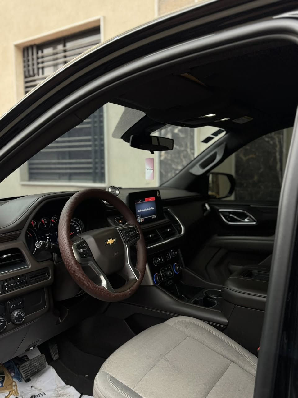 السلام عليكم
تاهو  ٢٠٢٢  

خليجي مواصفات ls  وكاله منصور 

سياره مكفوله بدون صبغ فقط بيها بي دي ار بلجاملغ ع كد اصبعين

 🛑 مكينه كير سليم ممفتوح وضع شركه 

ماشيه 62 الف

 

🛑 لايت زينون 
🛑ثلاجه 
🛑 بصمه 
🛑 رادار امامي خلفي جانبي 
🛑 حساسات 
🛑 ابواب بصمه 
🛑 كاميرا 
🛑 داخل قرميدي 
🛑 كشن جلد 
🛑 اشاره ترحيب تحت الدوسه 
🛑 تبريد خلفي منفصل 
🛑 كراسي كهرباء 
 

مكان السياره بغداد زيونه او كراده
رقم بغداد 
السعر 445

***********
