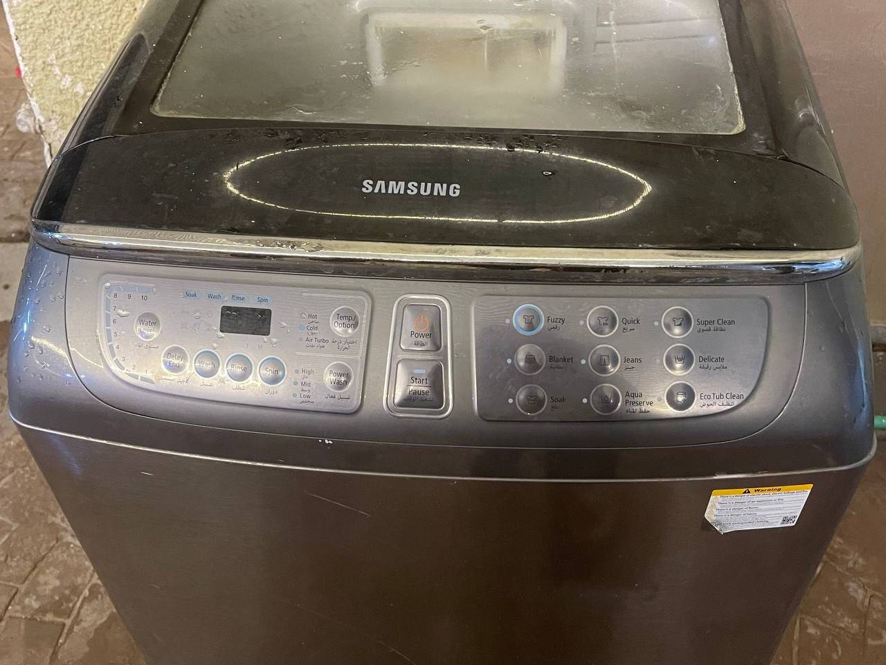 السلام عليكم
غساله SAMSUNG للبيع

جديده بعده شغاله كامل فقط بيه الصونده مال المي بيه زرف ويتبدل طبيعي جداً ب 5 يمكن مالته 

السعر 300 وبيه مجال


**إذا كنت صاحب هذا الإعلان وتريد حذفه لأي سبب، رجاءا أرسل رسالة إلى الدعم الفني**