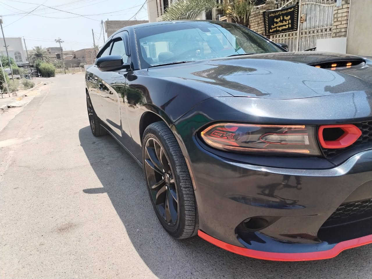 مرحبا عندي جارجر 2019
محرك 3600
كير مكينه مكفولات
صدر جديد
تبريد ثلج
حادثه بنيد 3 قطع صبغ مابيه ضروبه قويه
بيه كامره مرقابه وبيه لايت زون متغير الوان
رقم بغداد انكلزي بسمنه
السعر 166 وقابل للتفاوض 
مكاني السيديه
***********
