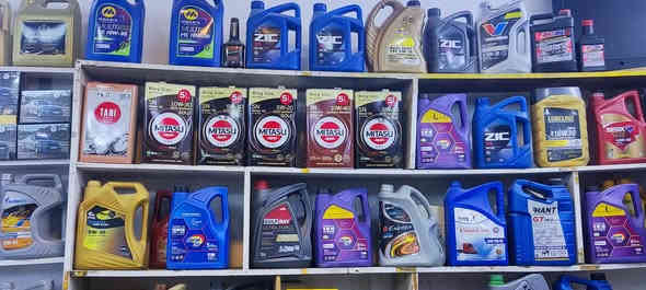 🎗️خدمات النمر للزيوت🎗️

يعلن خدمات النمر بتوفر كافة الزيوت  العالميه للسيارات و الدراجات الأمريكية و اليونانيه و الألمانية 
.....جودة عالمية ممتازه 🔴
مصنعة بأحدث التقنيات 🔴 

يوجد عرض للزبائن الجدد كل خمسة. ✅
تبديلات السادسه مجانآ مع غسيل للسيارة وأيضا يتوفر فيت بم الماني ضمان سنتين لكل سيارات وايضا غسيل محرك سيارات 
✅ضمان حقيقي
✅ أسعار تنافسية 👌
📍📍📍📍📍📍📍
العنوان:الديوانية_ شارع الاسكان _مجاور
جامع وحسينية الهدى

تواصل للاستفسار : ***********
***********
