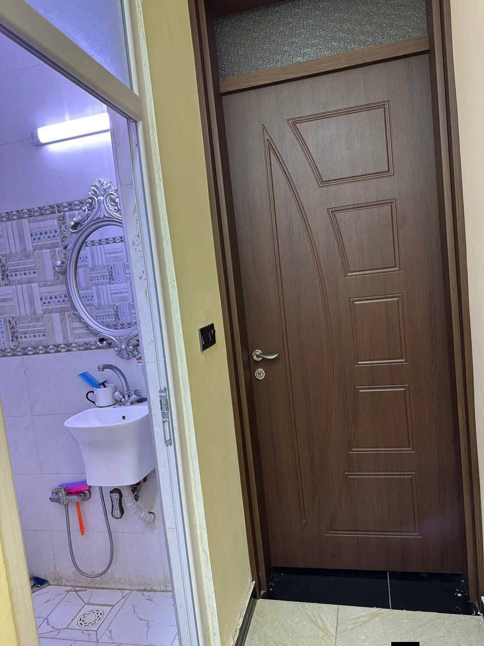 الدار للبيع زراعي مال حجاج البرزنجيه بيه إنذار كاتب عدل
 🏠🏠🏠🏠🏠🏠🏠
مساحه (65) متر 
واجه (4.50) 
سيارتك بابك فرع مغلق وهادء
بناء سنه) ٢٣ ٢٠٠) 
السعر 130
🏠🏠🏠🏠🏠🏠🏠
طابق لارضي يحتوي على كراج صغير صاله وبطخ وخدمات ومنور وغرفة نوم 
طابق الثاني يحتوي على غرفتين نوم وخدمات 
طابق الثالث بيت ونهر وسطحين
🏠🏠🏠🏠🏠🏠🏠
العنوان سبع أبكار خلف سوك السمجه وطريق الثاني قريب على خلف المعارض
🟥🟥🟥🟥🟥🟥🟥🟥
يمكنكم إرسال عروضكم العقارية ( اراضي _ دور _ عمارات وكل ما يتعلق بالعقار ) ما عليكم سوىى ارسال المعلومات برسالة واذا كان متوفر صور للعقار لعرضها في المكتب وعلى صفحتنا على الفيس والله الموفق
نسبة الدلالية / 1 /بل 100
🔶🔶🟣🔺🔻🟣🟨🟥
للاستفسار أكثر تفظل اتصل خاص دلال بغداد للعقار


**إذا كنت صاحب هذا الإعلان وتريد حذفه لأي سبب، رجاءا أرسل رسالة إلى الدعم الفني**