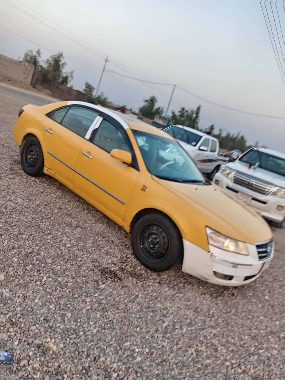 السلام عليكم 
هونداي سوناتا موديل 2008
سنويه ل28
مكينه وكير شرط الفين دوش 
حداديه جاهزه وتبريد وتدفئه 
مكفوله من العيب الشرعي  
بيه 3 قطع
مكاني ذي قار الغراف 
السعر 83 رقم موبايل ***********
