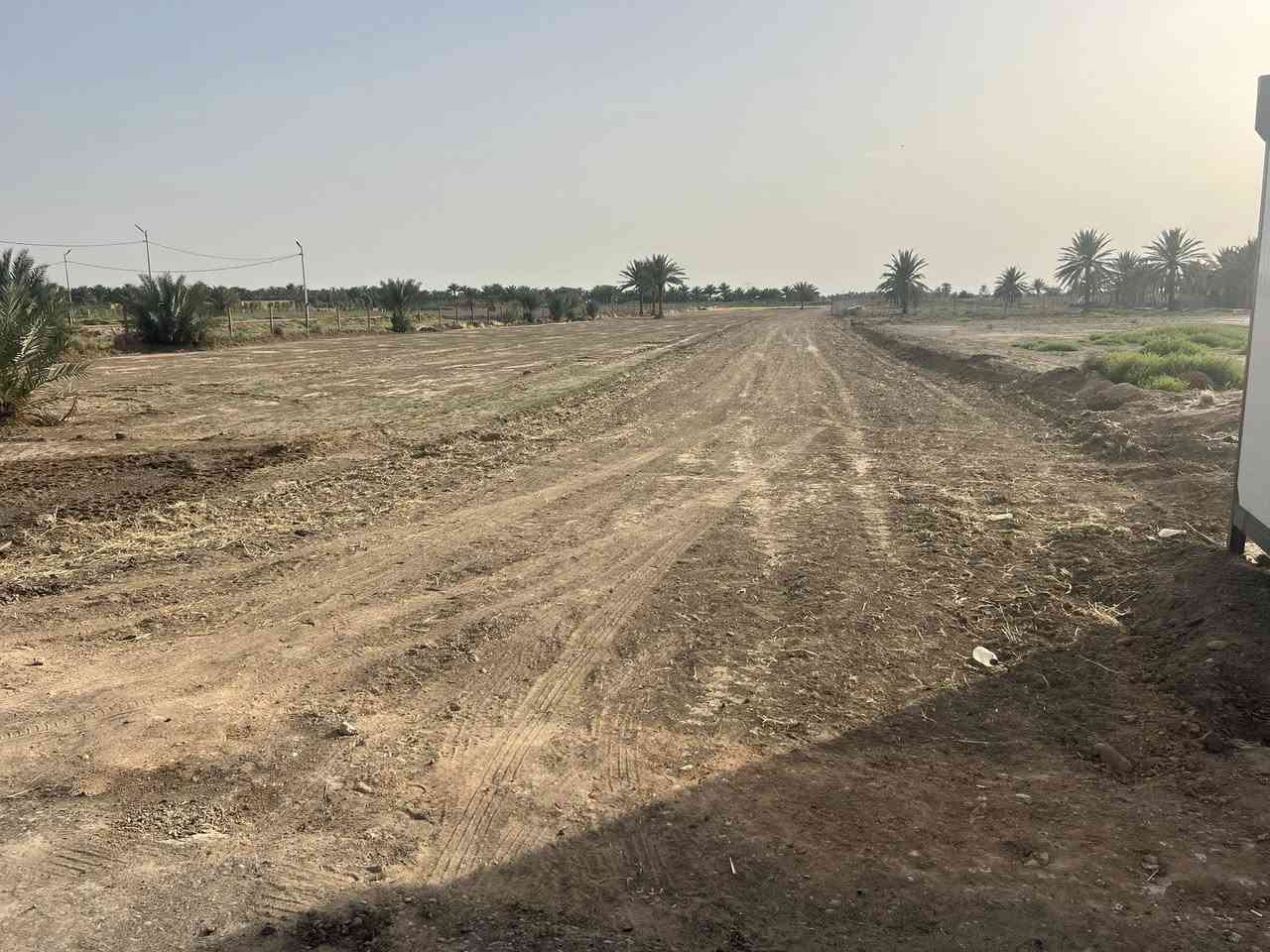 عروضنا ماتخلص    الموقع يبعد 600 متر عن طريق حله نجف  كله تبليط  ***********

