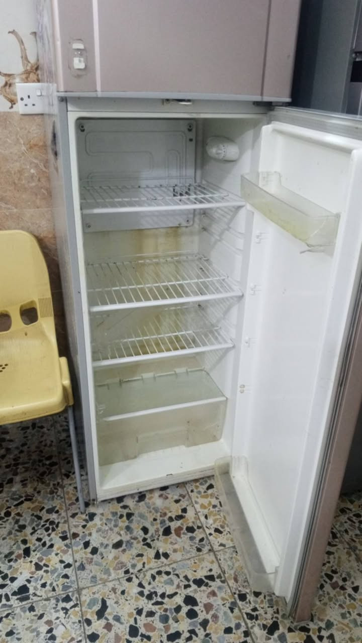 ثلاجه للبيع سعر ١٧٥ وبيها مجال عنوان بغداد الخطيب الزراعي 
Marwah AbdelZahra


**إذا كنت صاحب هذا الإعلان وتريد حذفه لأي سبب، رجاءا أرسل رسالة إلى الدعم الفني**