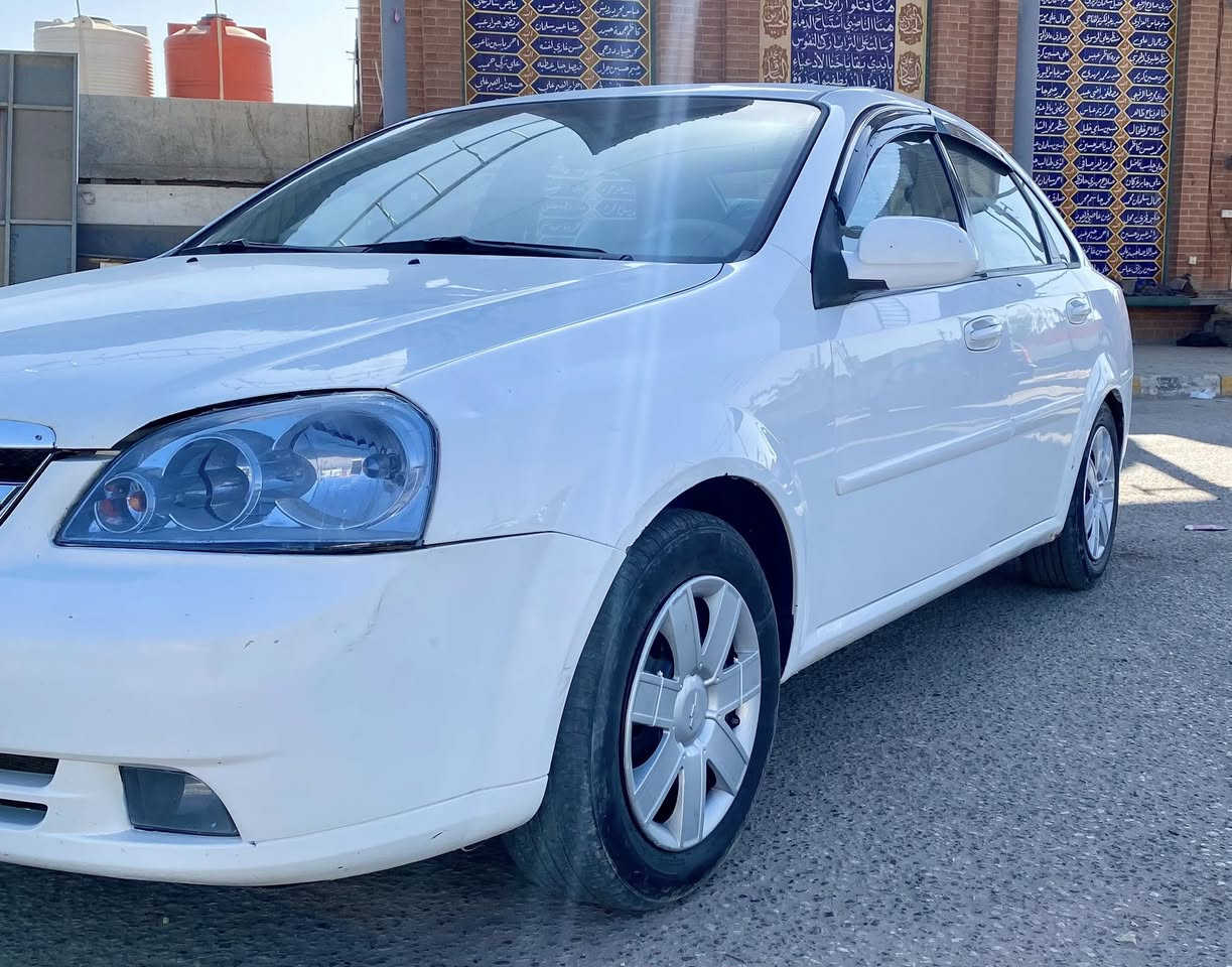 السلام عليكم 
اوبترا خليجي شركه العامه 2011 مكفوله 
كير مكينه حداديه تبريد كله كفاله 
رقم بابل انكليزي مداور ثاني يوم 
السعر 82 وبيه 
***********
