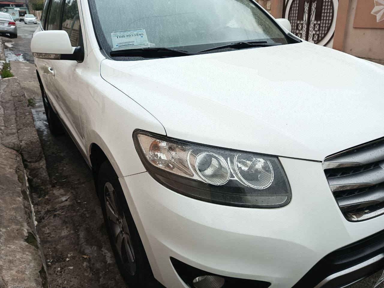 اقرا المنشور كامل وبعدين علق مو شراي لا تدوخني
سلام عليكم 

سنتافي للبيع 

الموديل: 2012

عداد المسافة: 250 الف

المواصفات ✅

1:سلايد 

2:سبعة راكب

3:كشنات جلد لونين

4:بصمة

5: مقعد السائق كهرب

6: ويل كب

7:تبريد لمس

8:تبريد تلث قطع

9:مري كهرب شفط

10: إشائر بالمري

محرك مفتوح راجز بدون تعمير

السيارة مكفولة من اي ملاحظة

 السيارة بإسمي ثاني يوم تحويل

ملاحظة:  وكالة ما اسوي تحويل فقط

هذي اعلى مواصفات بالسنتافي

السعر: 165 وبيها مجال بسيط

للأستفسار: ***********
