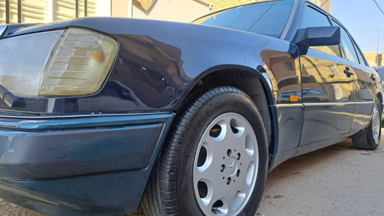 مارسدس دب حجم 300 موديل 1990 محرك VVT3000رقم بغداد دولي سنويه جديده نهاية 2028 مشروع وطني بسمي شرط التحويل قواعد دبلات سليمة صبغ عام للجماليه abs كشن كهرباء غرفه بحالة جيدة  سلايت روف السيارة احلى من الصور السعر 55 ورقة وبيه مجال مكاني كربلاء  رقم الهاتف ***********
مارسدس دب حجم 300 موديل 1990 محرك VVT3000رقم بغداد دولي سنويه جديده نهاية 2028 مشروع وطني شرط التحويل قواعد دبلات سليمة صبغ عام للجماليه abs كشن كهرباء غرفه بحالة جيدة  سلايت روف السيارة احلى من الصور السعر 55 ورقة وبيه مجال مكاني كربلاء  رقم الهاتف ***********
